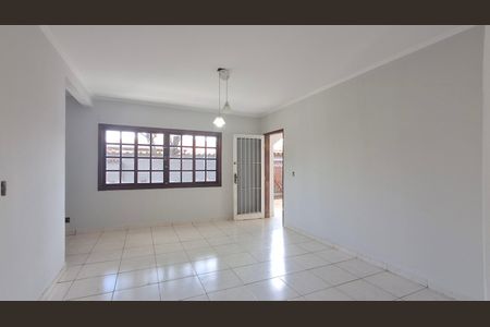 Sala de casa para alugar com 4 quartos, 200m² em Vila Costa E Silva, Campinas