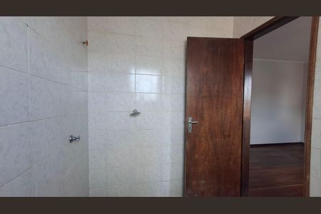 Casa para alugar com 200m², 4 quartos e 2 vagasBanheiro da suíte