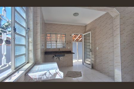 Casa para alugar com 200m², 4 quartos e 2 vagasCozinha