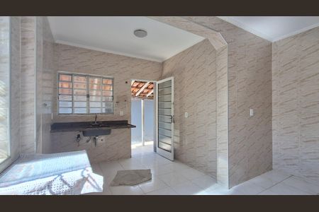 Casa para alugar com 200m², 4 quartos e 2 vagasCozinha