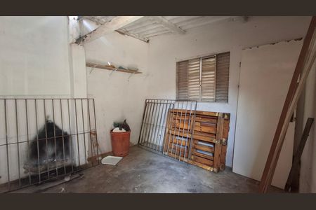 Casa para alugar com 200m², 4 quartos e 2 vagasEdícula 