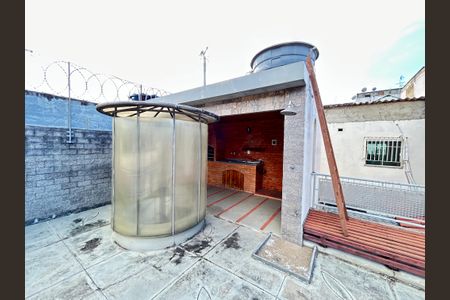 Casa de condomínio à venda com 150m², 3 quartos e 1 vagaTerraço