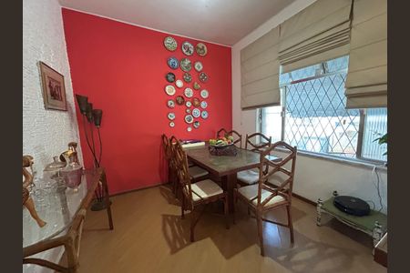 Casa de condomínio à venda com 150m², 3 quartos e 1 vagaSala de Jantar