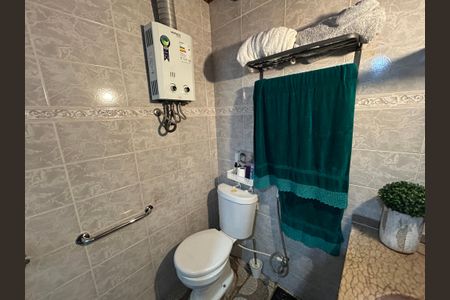 Casa de condomínio à venda com 150m², 3 quartos e 1 vagaBanheiro 1