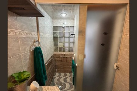 Casa de condomínio à venda com 150m², 3 quartos e 1 vagaBanheiro 1