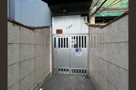 Casa de condomínio à venda com 150m², 3 quartos e 1 vagaFachada + plaquinha