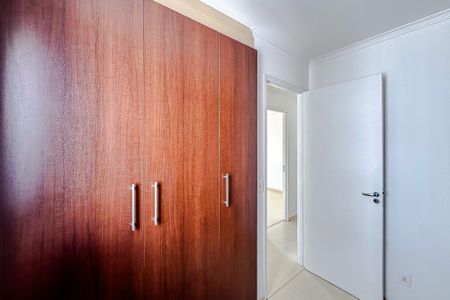 Apartamento à venda com 62m², 3 quartos e 1 vagaQuarto 2