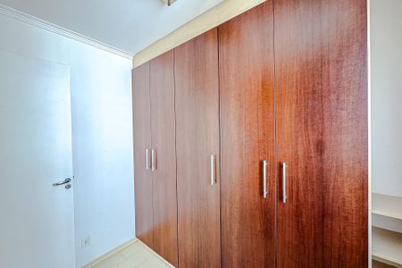 Apartamento à venda com 62m², 3 quartos e 1 vagaQuarto 2