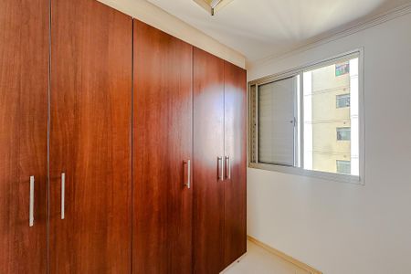 Apartamento à venda com 62m², 3 quartos e 1 vagaQuarto 2