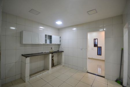 Casa para alugar com 70m², 2 quartos e sem vagaCozinha