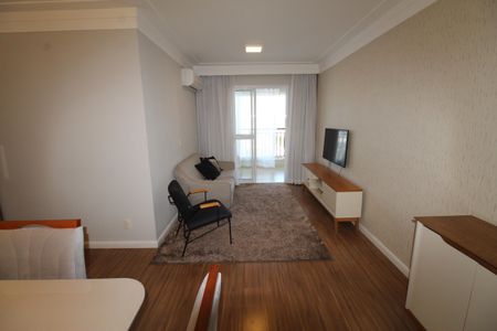 Apartamento para alugar com 89m², 3 quartos e 2 vagasSala