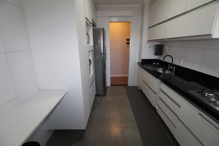 Apartamento para alugar com 89m², 3 quartos e 2 vagasCozinha