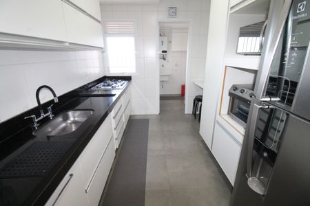 Apartamento para alugar com 89m², 3 quartos e 2 vagasCozinha