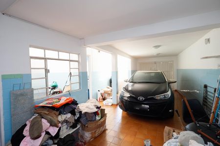 Casa à venda com 205m², 3 quartos e 2 vagas Casa à venda com 205m², 3 quartos e 2 vagasGaragem