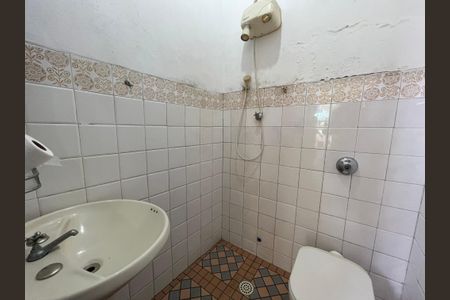 Casa à venda com 125m², 3 quartos e sem vagaBanheiro 2