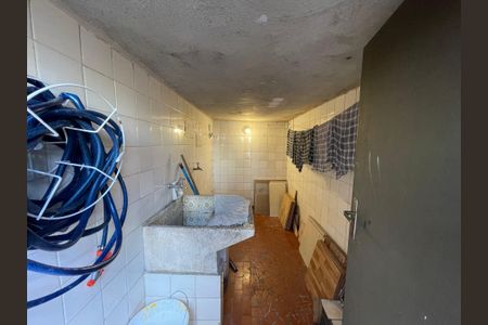 Casa à venda com 125m², 3 quartos e sem vagaÁrea de Serviço