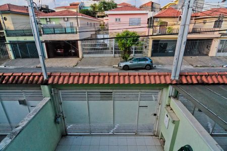 Casa à venda com 174m², 3 quartos e 4 vagas Casa à venda com 174m², 3 quartos e 4 vagasVista