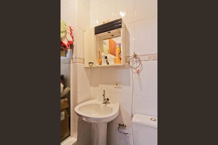 Casa à venda com 174m², 3 quartos e 4 vagas Casa à venda com 174m², 3 quartos e 4 vagasBanheiro da Suíte 3