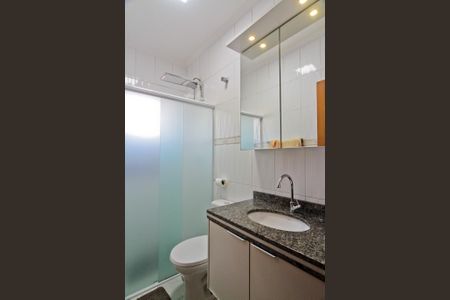 Casa à venda com 174m², 3 quartos e 4 vagas Casa à venda com 174m², 3 quartos e 4 vagasBanheiro da Suíte 1