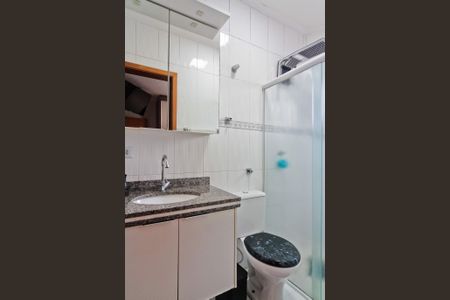 Casa à venda com 174m², 3 quartos e 4 vagas Casa à venda com 174m², 3 quartos e 4 vagasBanheiro da Suíte 2