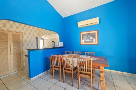 Casa para alugar com 3 quartos, 373m² em Jardim Virginia, Guarujá