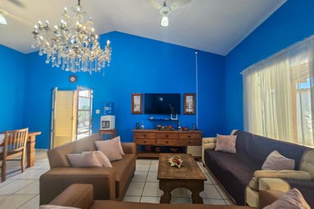 Casa para alugar com 3 quartos, 373m² em Jardim Virginia, Guarujá