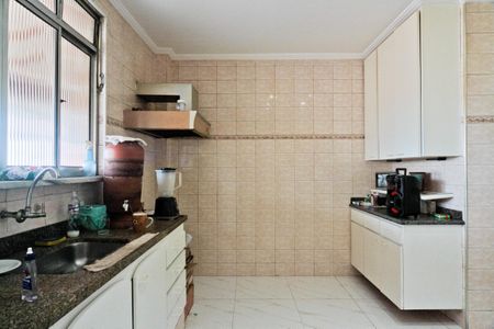 Casa para alugar com 90m², 2 quartos e 1 vagaCozinha
