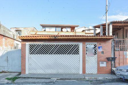 Casa para alugar com 250m², 3 quartos e 2 vagasFachada