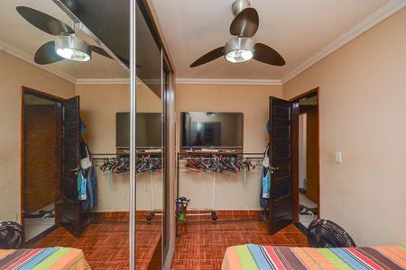 Casa para alugar com 250m², 3 quartos e 2 vagasQuarto 2