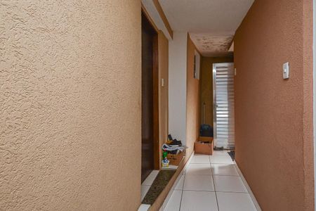 Casa para alugar com 250m², 3 quartos e 2 vagasCorredor