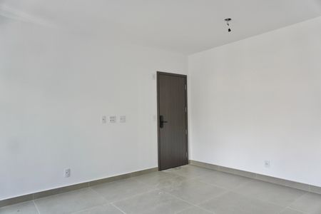 Apartamento à venda com 2 quartos, 63m² em Santo Antônio, Belo Horizonte