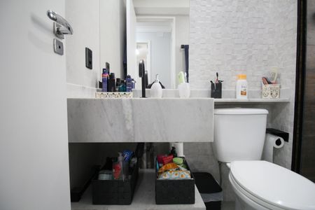 Apartamento à venda com 126m², 3 quartos e 2 vagasBanheiro 