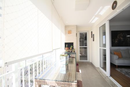Varanda Sala de apartamento à venda com 3 quartos, 126m² em Vila Sonia do Taboao, Taboão da Serra