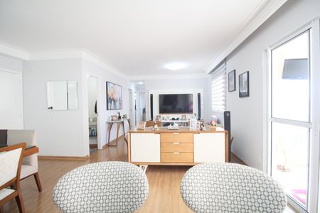 Sala de apartamento à venda com 3 quartos, 126m² em Vila Sonia do Taboao, Taboão da Serra