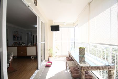 Varanda Sala de apartamento à venda com 3 quartos, 126m² em Vila Sonia do Taboao, Taboão da Serra