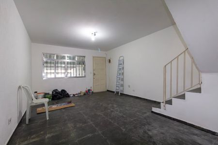 Casa para alugar com 162m², 2 quartos e 2 vagasSala