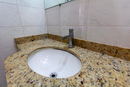 Casa para alugar com 162m², 2 quartos e 2 vagasBanheiro