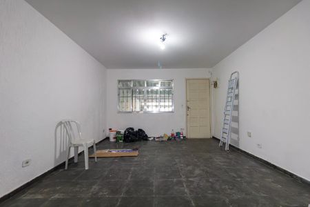 Casa para alugar com 162m², 2 quartos e 2 vagasSala