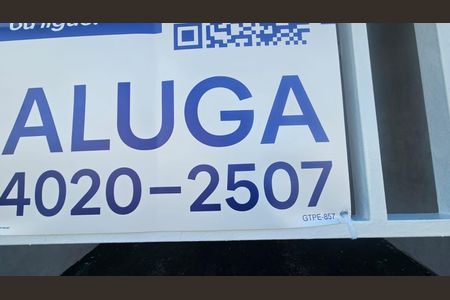 Casa para alugar com 162m², 2 quartos e 2 vagasFachada - plaquinha