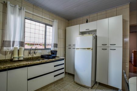 Casa à venda com 153m², 2 quartos e 1 vaga Casa à venda com 153m², 2 quartos e 1 vagaCozinha