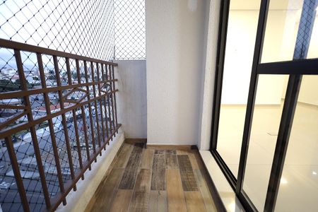 Apartamento à venda com 80m², 3 quartos e 1 vagaSacada