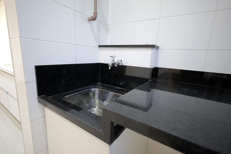 Apartamento à venda com 80m², 3 quartos e 1 vagaÁrea de Serviço