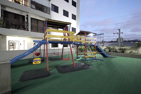 Apartamento à venda com 80m², 3 quartos e 1 vagaÁrea comum - Playground