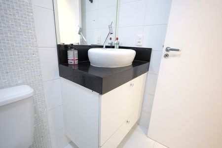 Apartamento à venda com 80m², 3 quartos e 1 vagaBanheiro