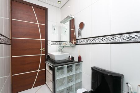 Casa à venda com 130m², 2 quartos e 3 vagasBanheiro 1