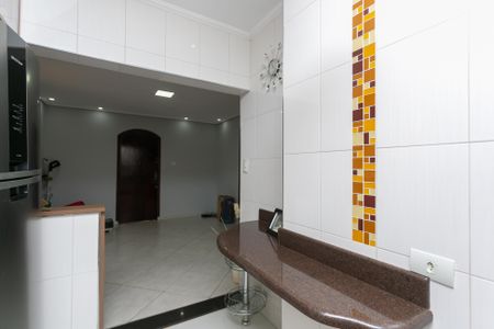 Casa à venda com 130m², 2 quartos e 3 vagasCozinha - Armários