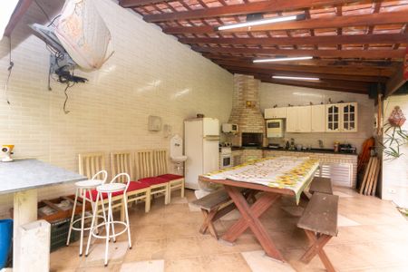 Casa à venda com 130m², 2 quartos e 3 vagasÁrea comum - Churrasqueira