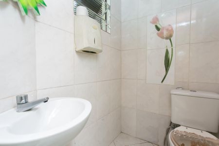 Casa à venda com 130m², 2 quartos e 3 vagasBanheiro 2