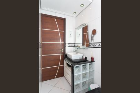 Casa à venda com 130m², 2 quartos e 3 vagasBanheiro 1