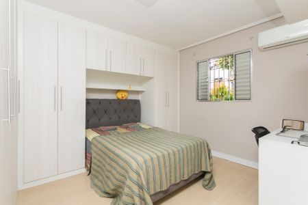 Casa à venda com 130m², 2 quartos e 3 vagasQuarto 2